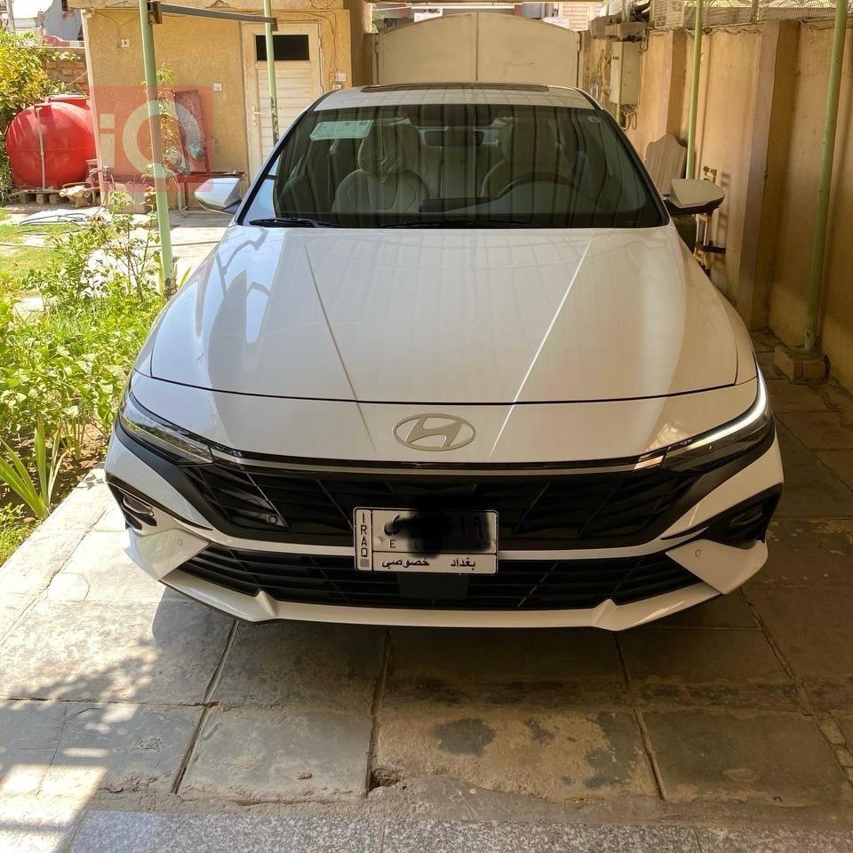هیوندای ئەلەنترا